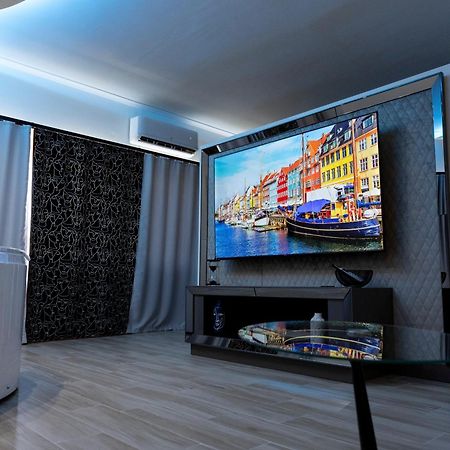 Suite17 - Luxury Guesthouse 지오비나조 외부 사진