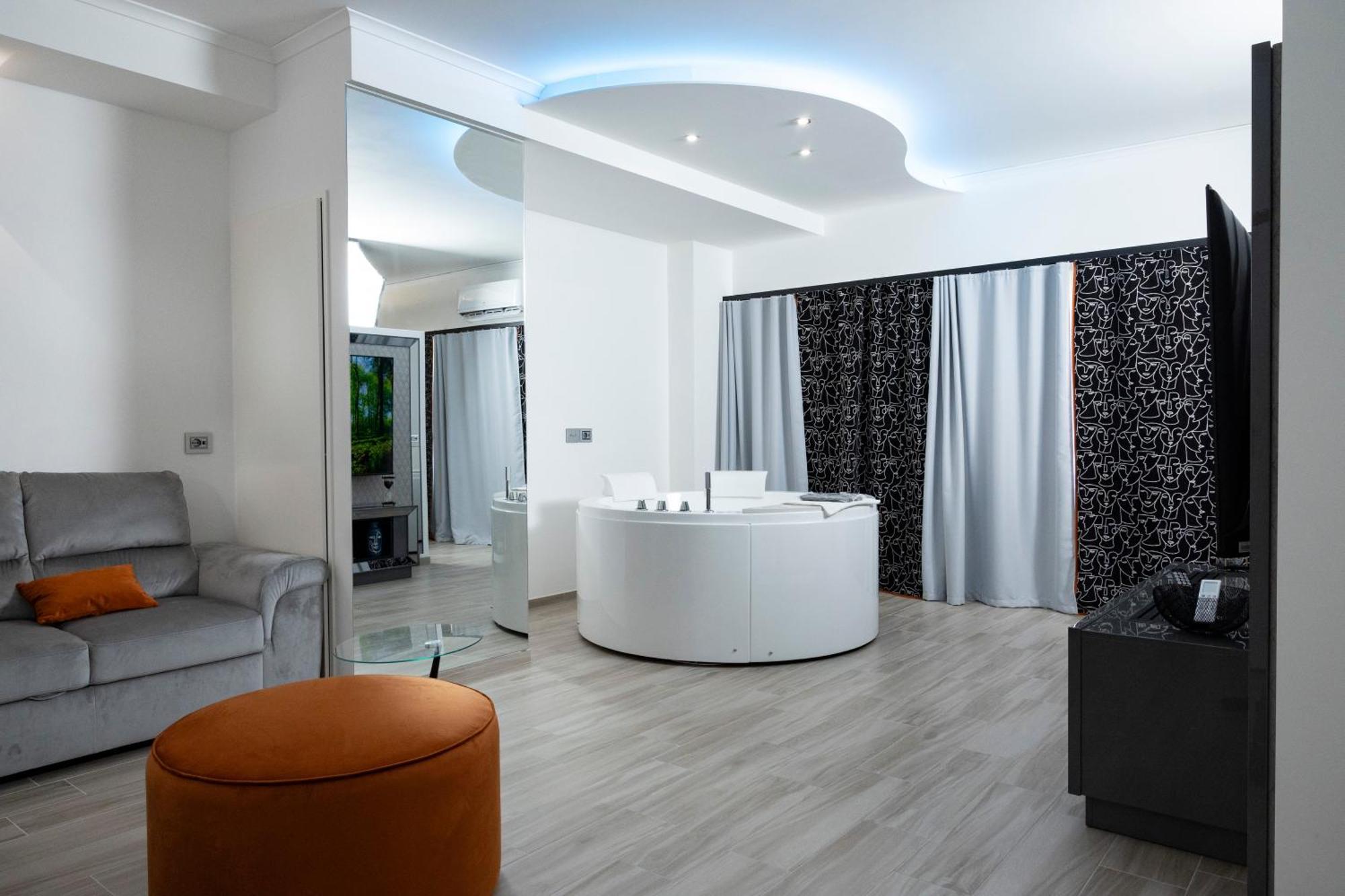 Suite17 - Luxury Guesthouse 지오비나조 외부 사진